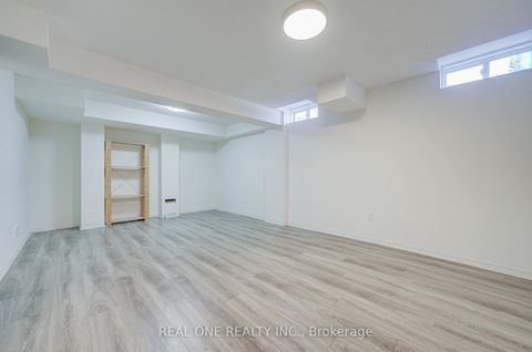 Photo 37 at 65 Westcliffe Crescent, Jefferson, Richmond Hill