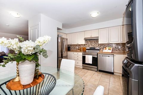 Photo 3 at 28 Camps Lane, West Hill, Toronto