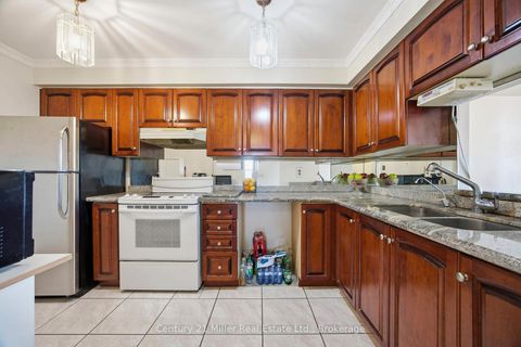 Photo 5 at 411 - 3845 Lake Shore Boulevard W, Long Branch, Toronto