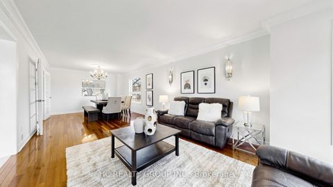 Photo 5 at 23 Brookeview Drive, Aurora Highlands, Aurora