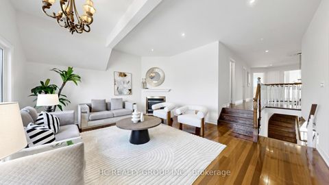 Photo 28 at 23 Brookeview Drive, Aurora Highlands, Aurora