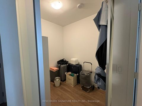 Photo 5 at 605 - 203 College Street, Chinatown, Toronto