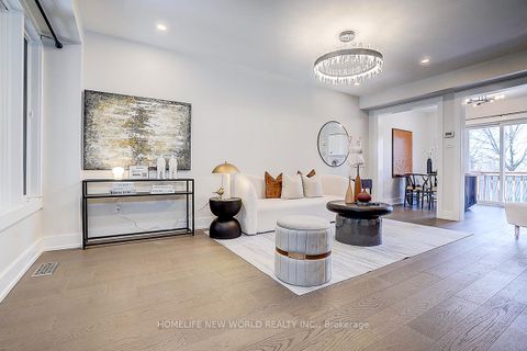 Photo 5 at 22 Stiles Avenue, Bayview Northeast, Aurora