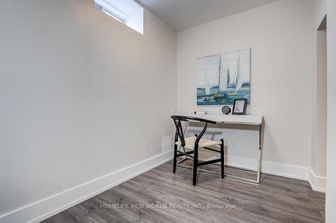 Photo 22 at 22 Stiles Avenue, Bayview Northeast, Aurora