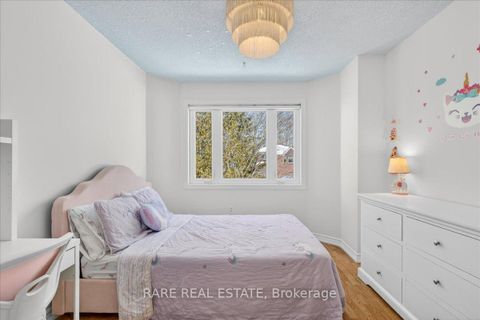 Photo 26 at 28 Hawkins Drive, Ardagh, Barrie