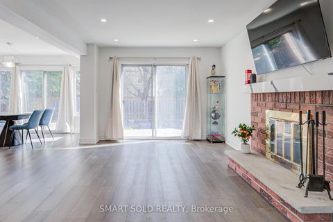 Photo 13 at 33 Love Crescent, South West, Ajax