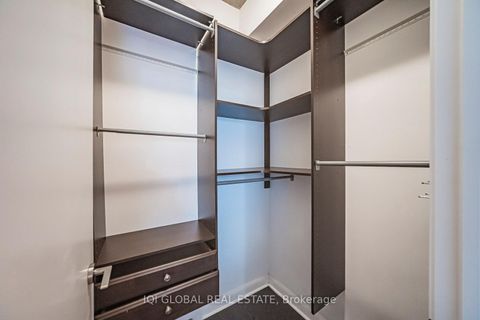 Photo 20 at 406 - 478 King Street W, Waterfront Communities C1, Toronto