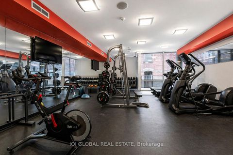 Photo 42 at 406 - 478 King Street W, Waterfront Communities C1, Toronto