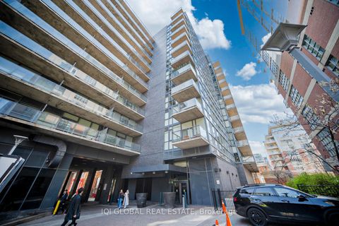 Photo 46 at 406 - 478 King Street W, Waterfront Communities C1, Toronto