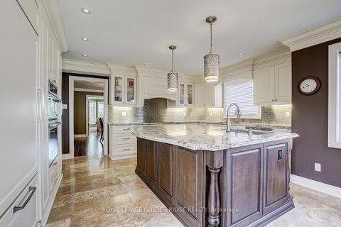 Photo 15 at 725 Exceller Circle, Wyndham, Newmarket