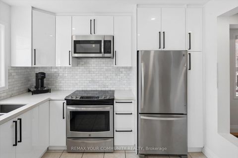 Photo 12 at 133 Novella Road, Patterson, Vaughan