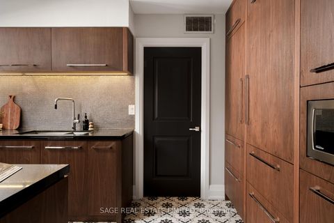 Photo 12 at 204 - 96 Fifeshire Road, Windfields, Toronto