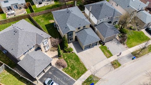 Photo 44 at 33 Winborne Drive, Brownridge, Vaughan