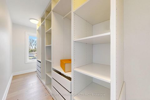 Photo 25 at 16 Worsley Court, Unionville, Markham