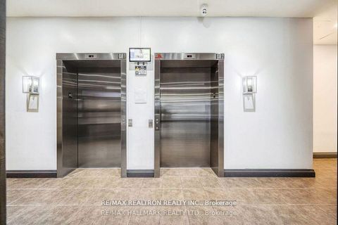 Photo 10 at 709 - 225 Wellesley Street E, South St. James Town, Toronto