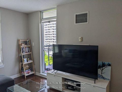 Photo 19 at 709 - 225 Wellesley Street E, South St. James Town, Toronto