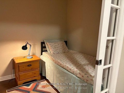 Photo 28 at 709 - 225 Wellesley Street E, South St. James Town, Toronto