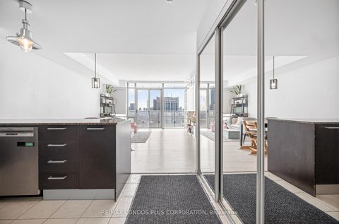 Photo 1 at 4404 - 38 Grenville Street, Bay Street Corridor, Toronto