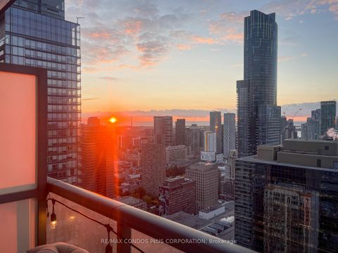 Photo 14 at 4404 - 38 Grenville Street, Bay Street Corridor, Toronto