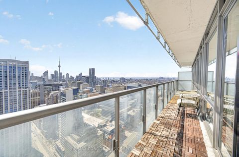 Photo 16 at 4404 - 38 Grenville Street, Bay Street Corridor, Toronto