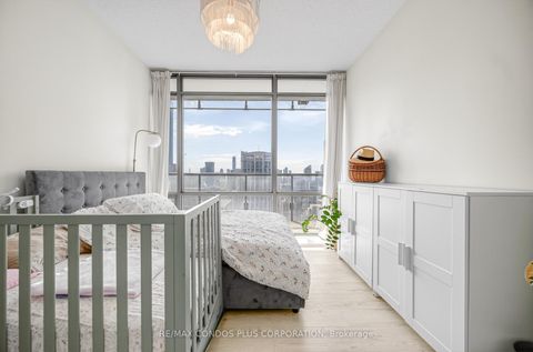 Photo 33 at 4404 - 38 Grenville Street, Bay Street Corridor, Toronto