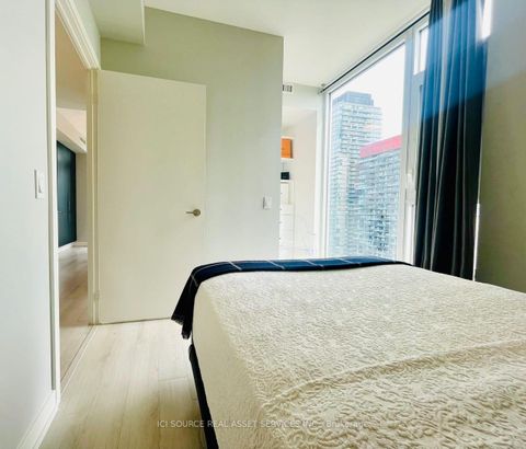 Photo 10 at 2206 - 33 Helendale Avenue, Eglinton, Toronto