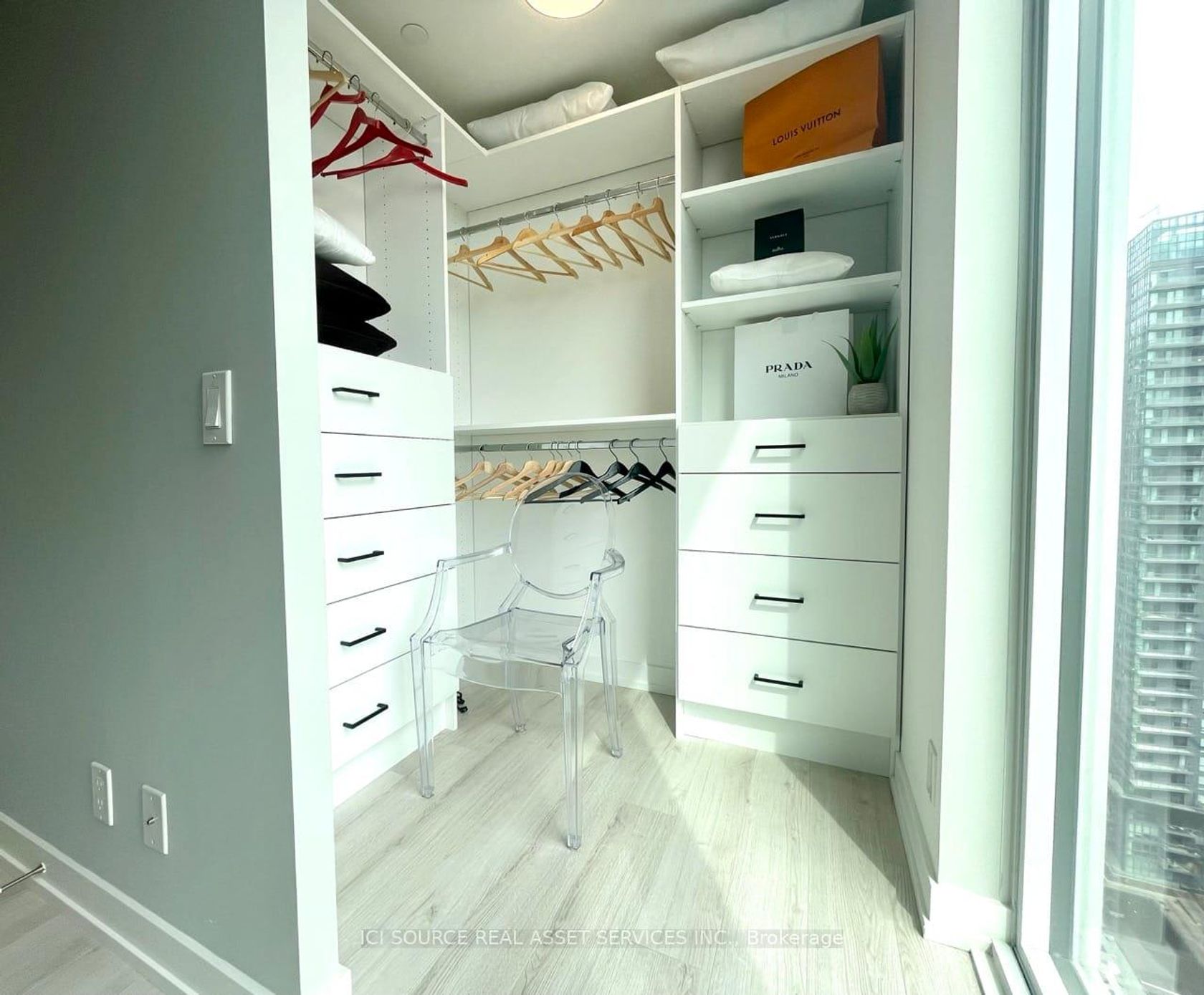 2206 - 33 Helendale Avenue, Eglinton, Toronto photo 9