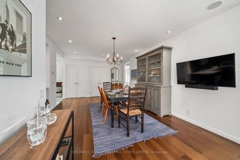 Photo 8 at 206 - 447 Walmer Road, Forest Hill South, Toronto