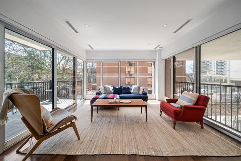 Photo 15 at 206 - 447 Walmer Road, Forest Hill South, Toronto