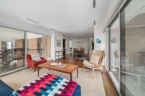 Photo 16 at 206 - 447 Walmer Road, Forest Hill South, Toronto