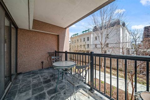 Photo 18 at 206 - 447 Walmer Road, Forest Hill South, Toronto