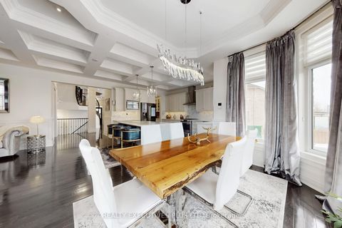 Photo 5 at 10 Sim Hill Crescent, King City, King