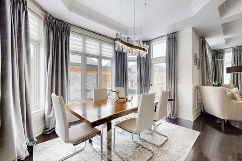 Photo 6 at 10 Sim Hill Crescent, King City, King