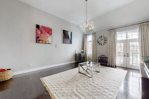 Photo 19 at 10 Sim Hill Crescent, King City, King