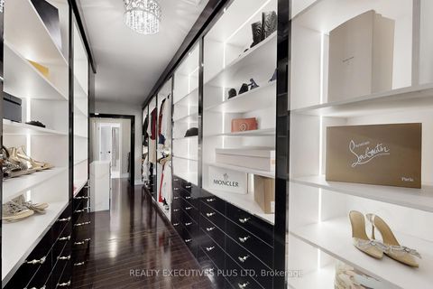 Photo 23 at 10 Sim Hill Crescent, King City, King