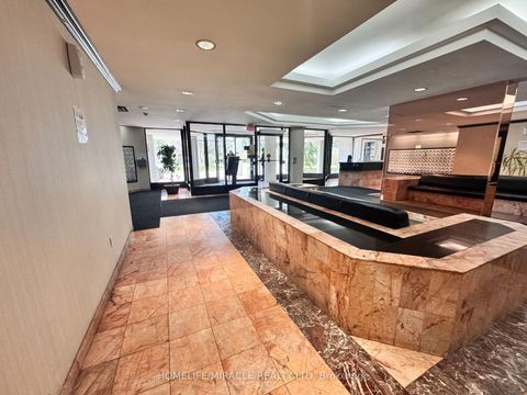 Photo 14 at 214 - 1 Rowntree Road, Jamestown, Toronto