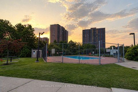 Photo 17 at 214 - 1 Rowntree Road, Jamestown, Toronto