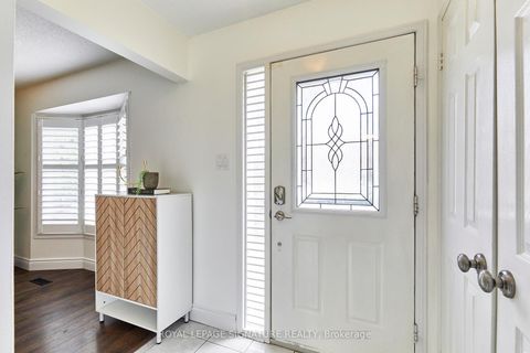 Photo 5 at 18 Boychyn Drive, Pringle Creek, Whitby