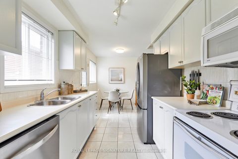 Photo 12 at 18 Boychyn Drive, Pringle Creek, Whitby