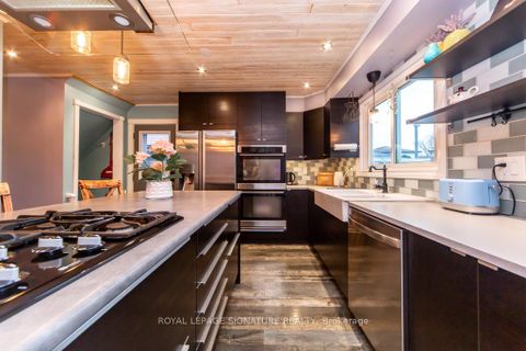 Photo 5 at 1499 Fenelon Crescent, Lakeview, Oshawa