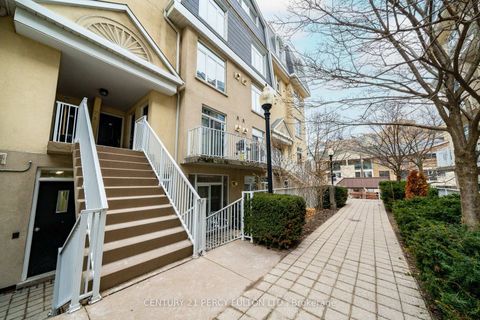 Photo 5 at 335 - 32 Stadium Road, Niagara, Toronto