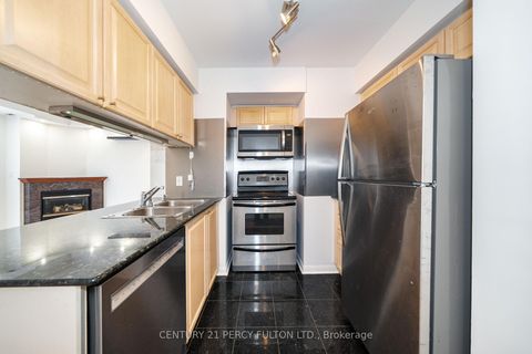 Photo 11 at 335 - 32 Stadium Road, Niagara, Toronto