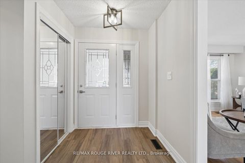 Photo 5 at 54 Rosalynne Avenue, Bowmanville, Clarington