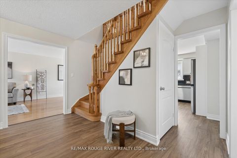Photo 6 at 54 Rosalynne Avenue, Bowmanville, Clarington