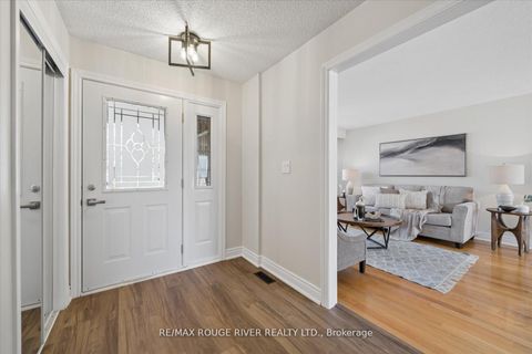 Photo 8 at 54 Rosalynne Avenue, Bowmanville, Clarington