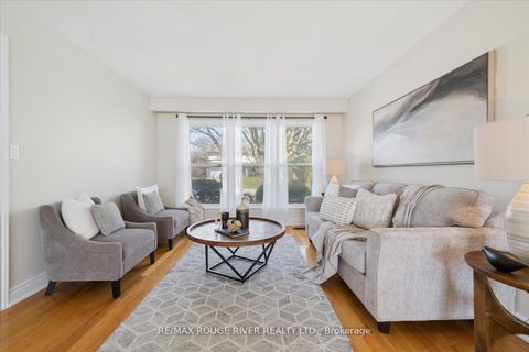 Photo 10 at 54 Rosalynne Avenue, Bowmanville, Clarington