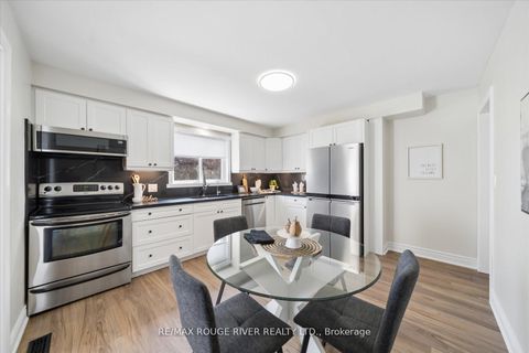 Photo 17 at 54 Rosalynne Avenue, Bowmanville, Clarington
