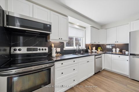 Photo 18 at 54 Rosalynne Avenue, Bowmanville, Clarington