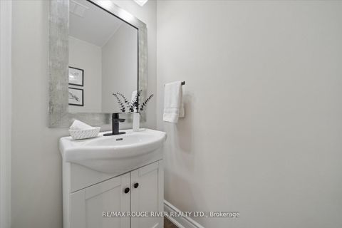 Photo 28 at 54 Rosalynne Avenue, Bowmanville, Clarington