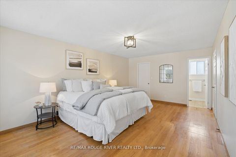 Photo 32 at 54 Rosalynne Avenue, Bowmanville, Clarington